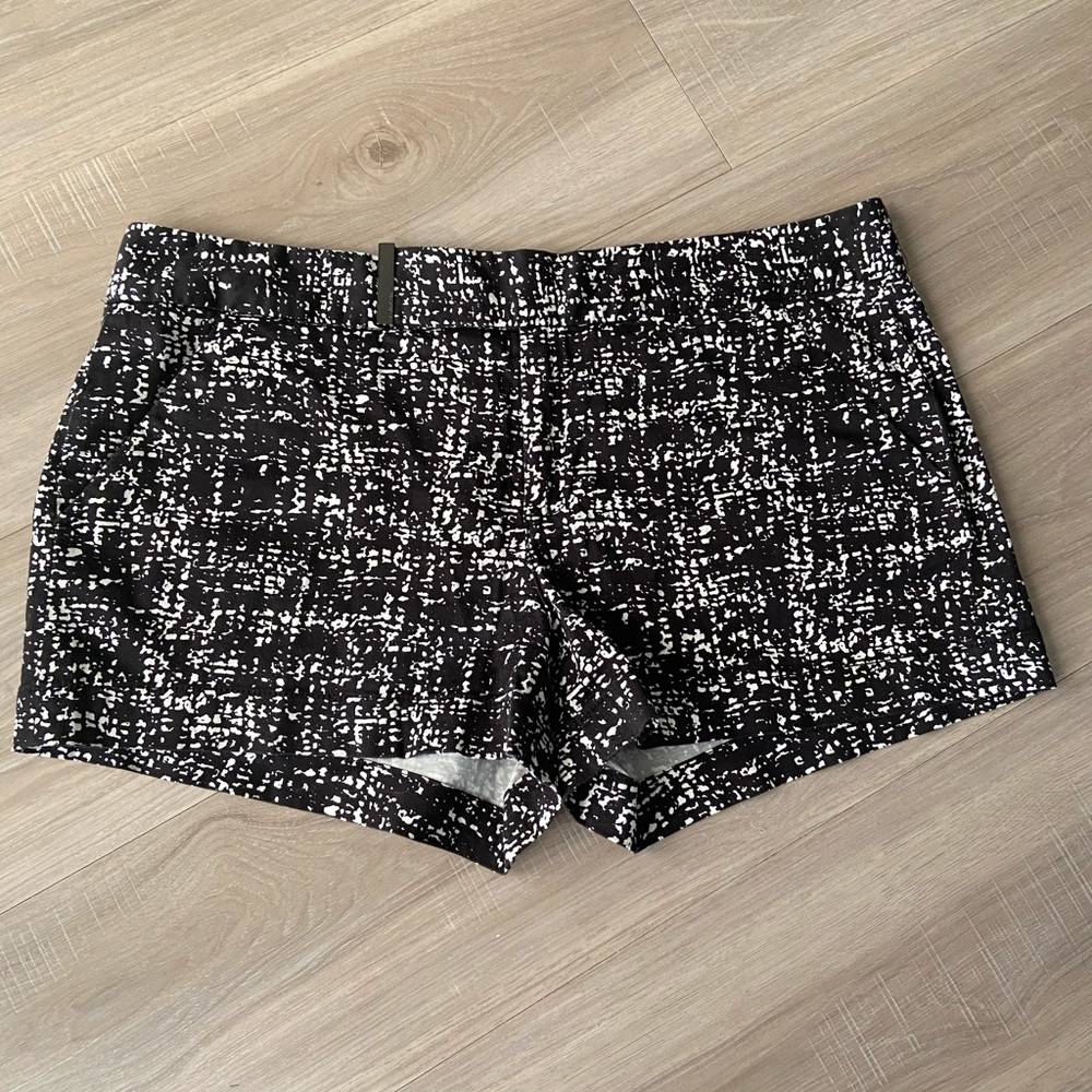 Calvin Klein Shorts - Picture 2 of 4